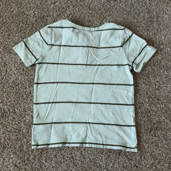 Old Navy toddler boy henley striped short sleeve t-shirt tee size 4T - Picture 7 of 7